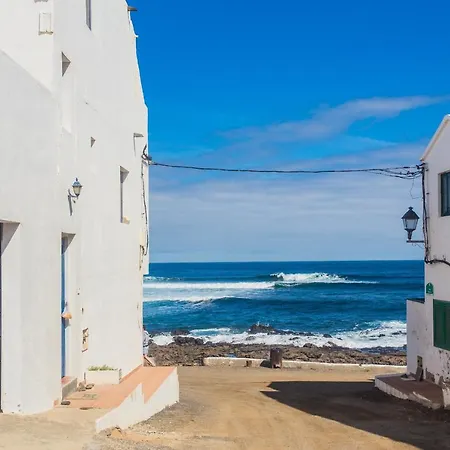 Ohana House In Caleta de Caballo
